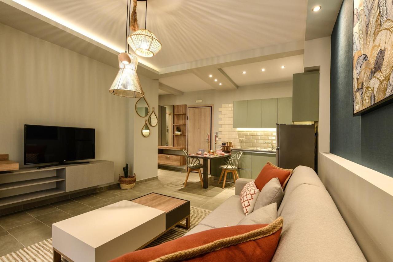 Sunny Luxury Grey Kavala